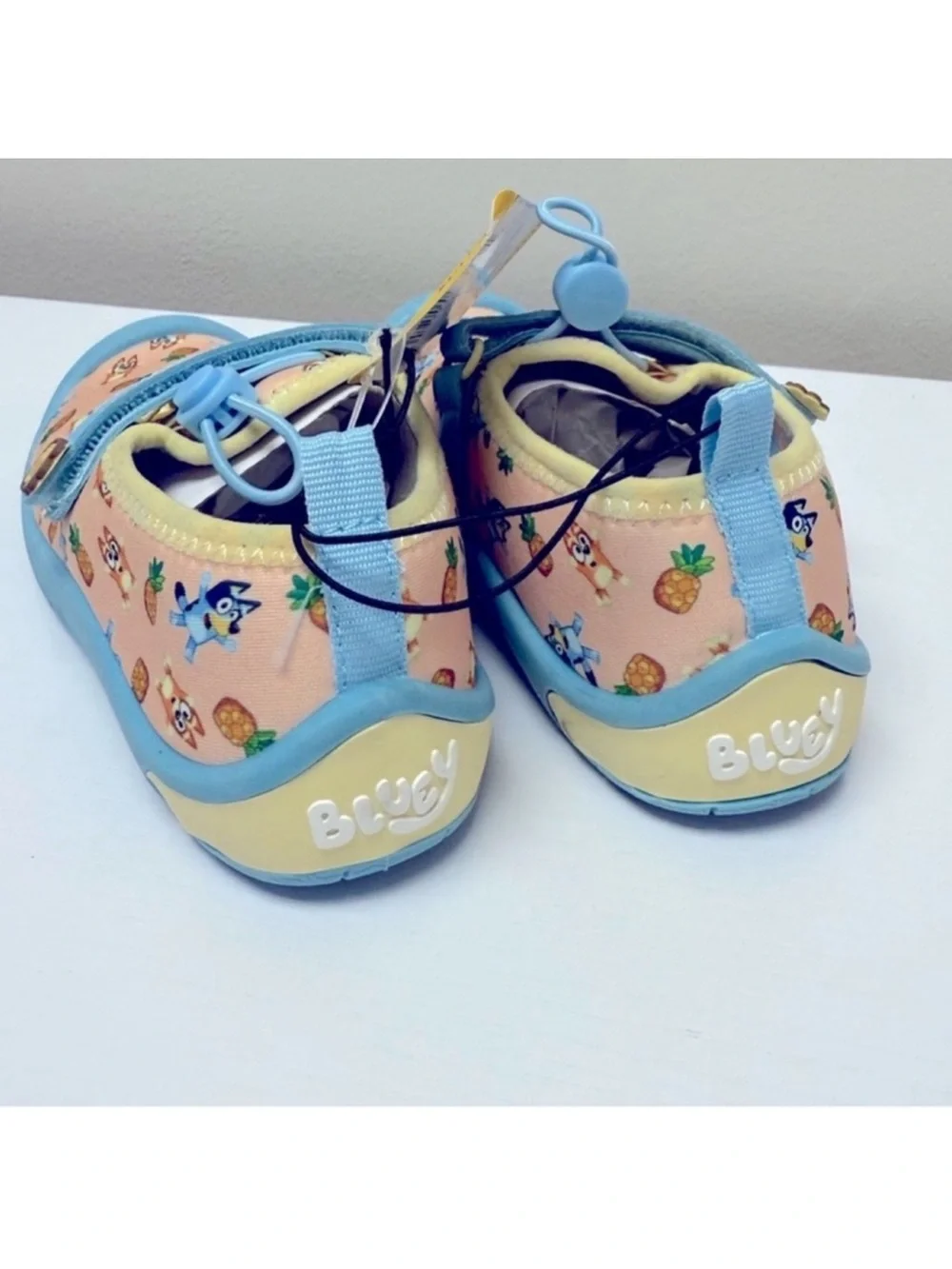 Bluey Kids Water Shoes w/ Pineapple Design Quick Drying Slip On, Size 11/12 New!